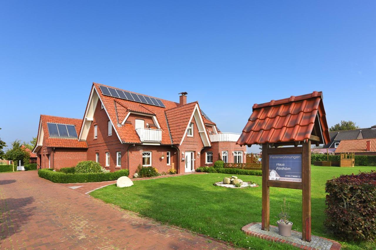 Ferienwohnungen Im Haus Flinthoern Neuharlingersiel Esterno foto